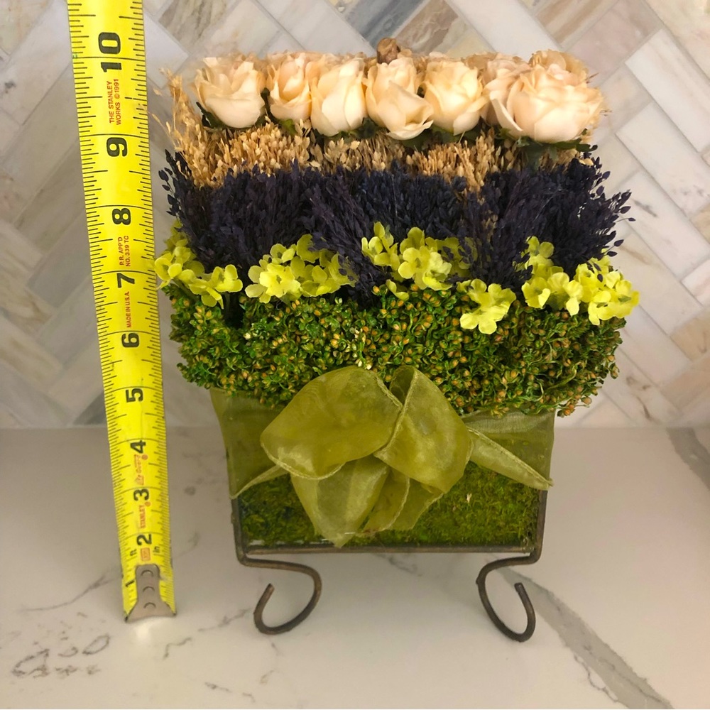 Dried Flower Bouquet - Picture 3 of 3
